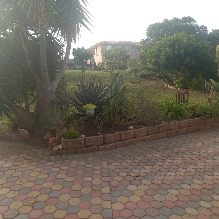 To Let 3 Bedroom Property for Rent in Reebok Western Cape